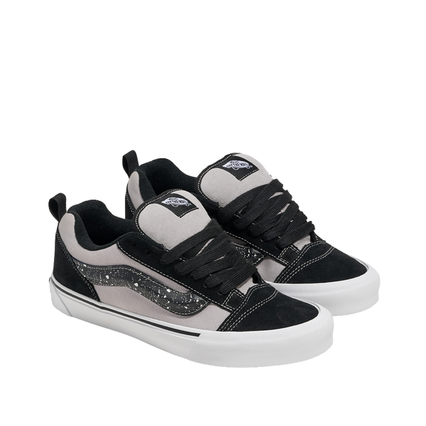 Tennis Knu Skool para hombre color gris