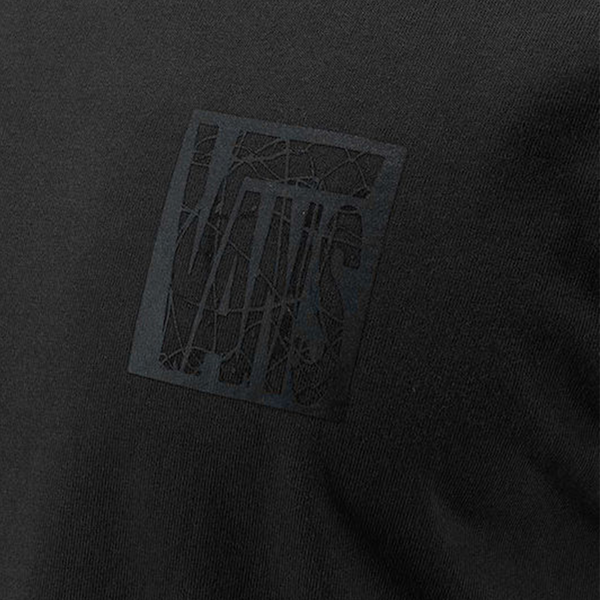 Camiseta Keep Out para hombre color negro