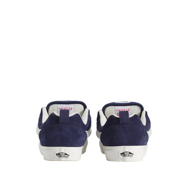 Tennis Knu Skool unisex color navy y blanco