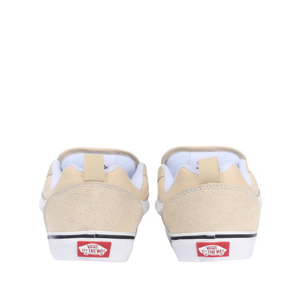 Tennis Knu Skool unisex color crema y blanco